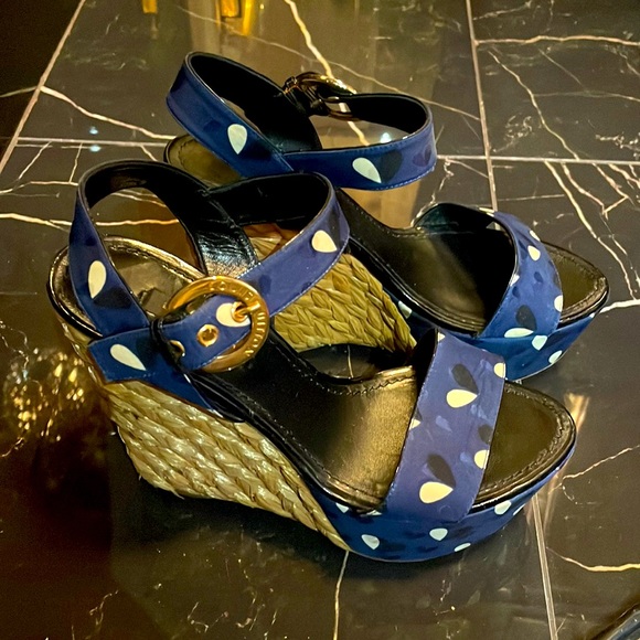 Louis Vuitton Wedges - Picture 2 of 11